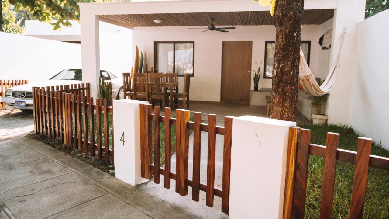 Coco Surf Tropical Village 라 리베르타드 외부 사진
