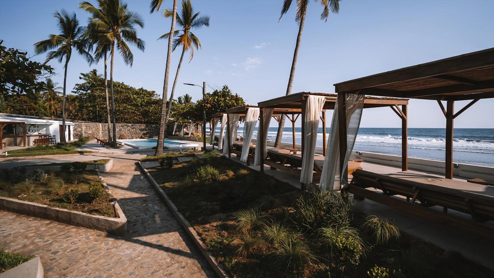 Coco Surf Tropical Village 라 리베르타드 외부 사진